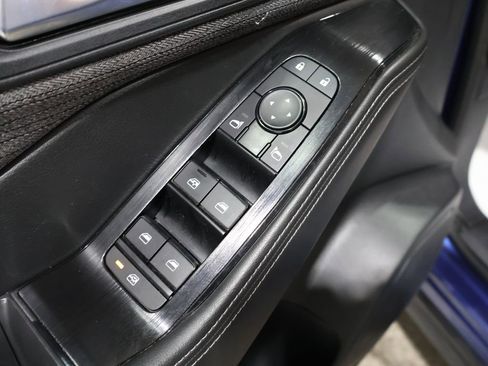 Used 2022 Nissan Rogue SV image 14