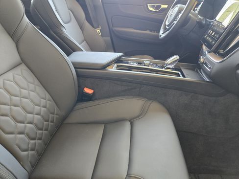 Certified 2026 Volvo XC60 T8 Plus w/ Protection Package Premier AWD/4WD image 12