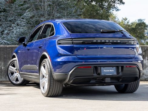 Certified 2025 Porsche Macan 4 Electric image 3