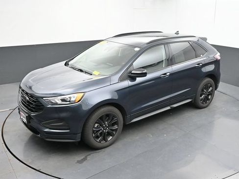 Used 2023 Ford Edge SE w/ Black Appearance Package AWD/4WD image 17