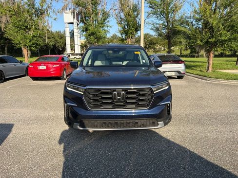 Used 2025 Honda Pilot EX-L image 5