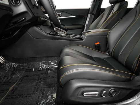 New 2026 Acura Integra A-Spec image 11