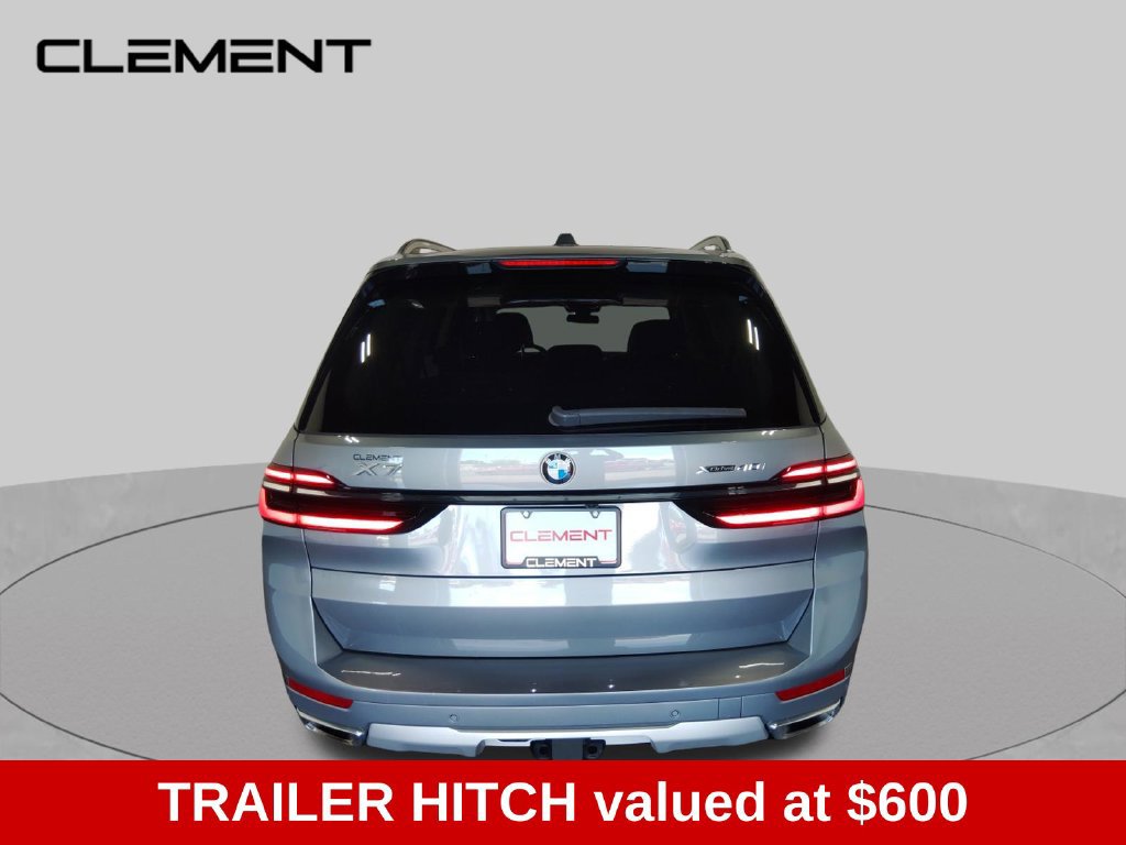 Used 2023 BMW X7 xDrive40i w/ Premium Package AWD/4WD image 5
