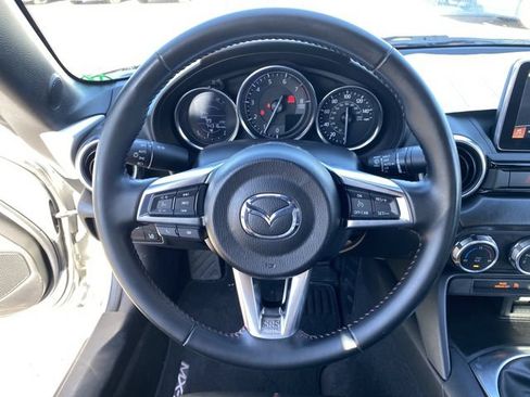 Used 2016 MAZDA MX-5 Miata Grand Touring RWD image 27