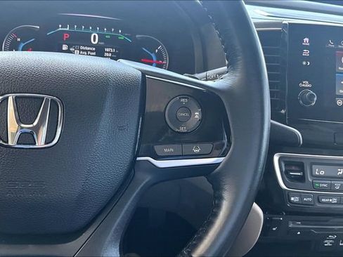 Used 2019 Honda Pilot Touring image 11