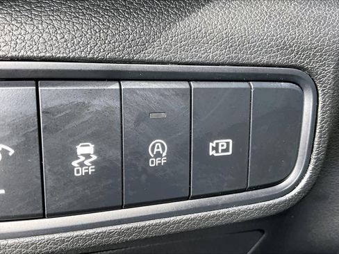 Certified 2024 Kia Soul GT-Line w/ Option Group 020 FWD image 35
