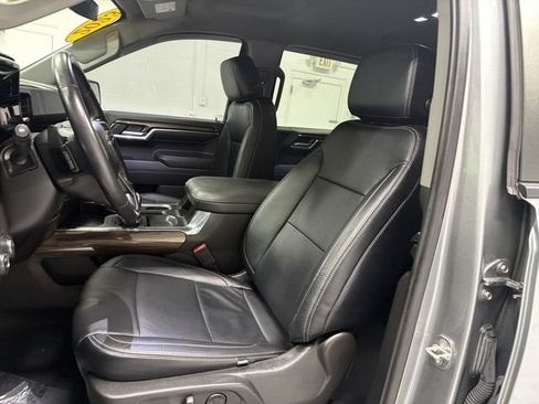 Used 2023 Chevrolet Silverado 1500 RST w/ Z71 Off-Road Package AWD/4WD image 19