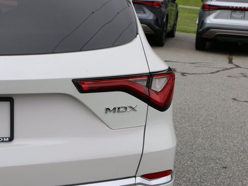 Used 2024 Acura MDX FWD image 7