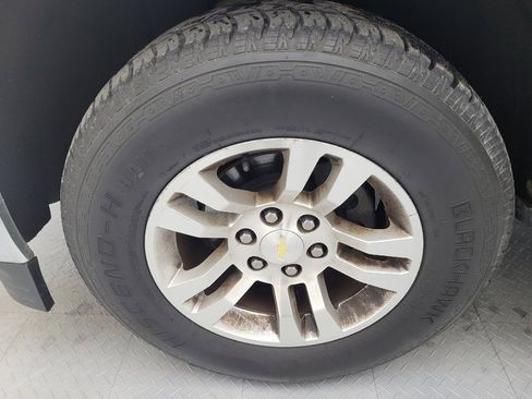 Used 2015 Chevrolet Silverado 1500 LT w/ LT Convenience Package AWD/4WD image 31