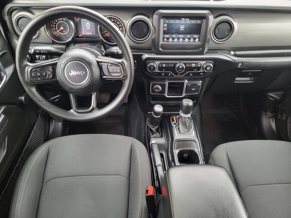 Used 2022 Jeep Gladiator Sport AWD/4WD image 30