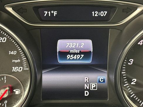 Certified 2019 Mercedes-Benz GLA 250 image 29