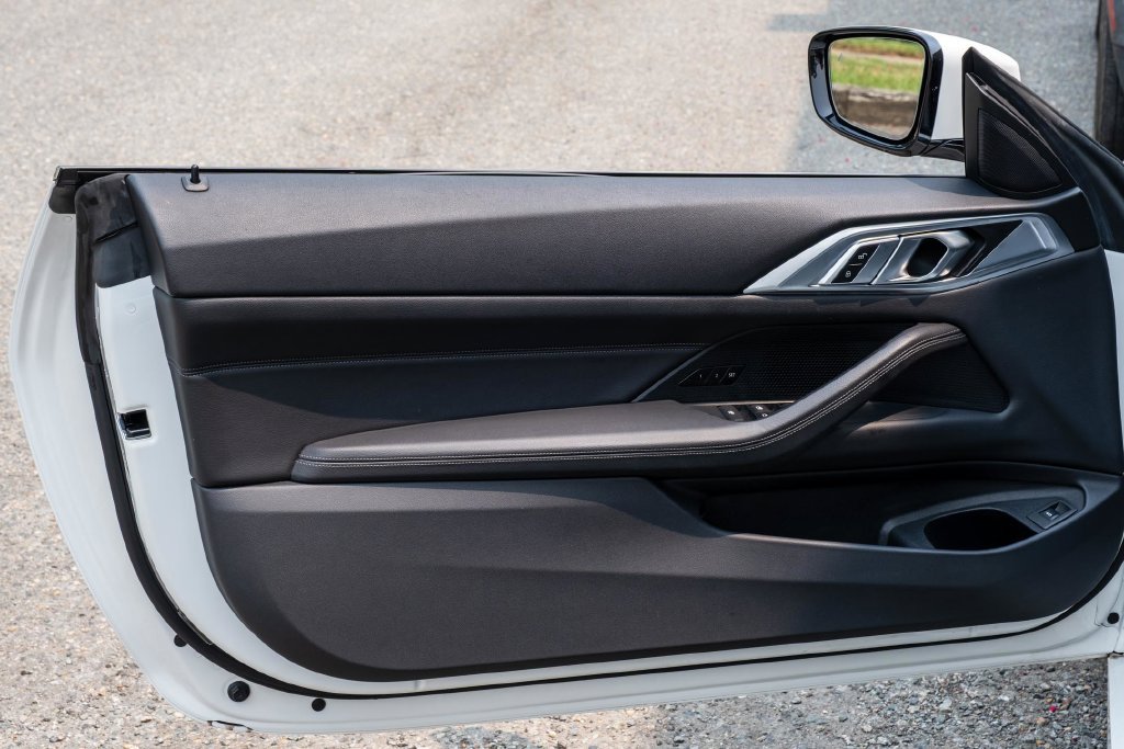 Used 2024 BMW 430i Convertible RWD image 12