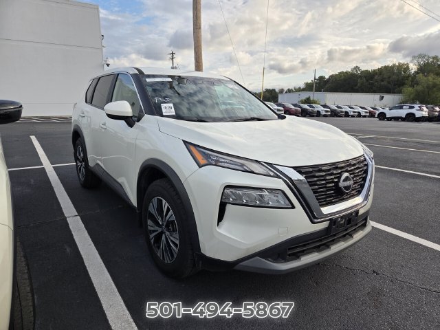 Used 2023 Nissan Rogue SV AWD/4WD image 3