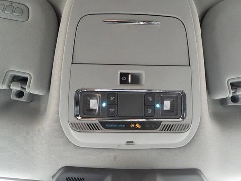 Used 2024 Ford F150 Lariat w/ Tow/Haul Package image 27