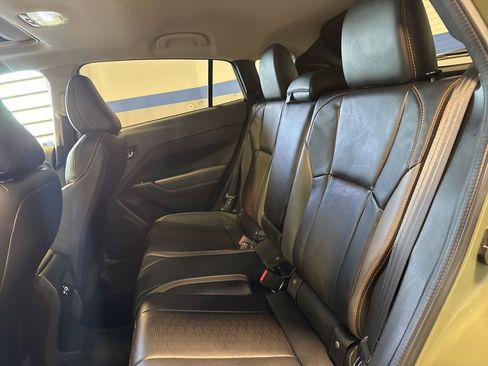 Used 2025 Subaru Crosstrek 2.5i Limited w/ Popular Package #3A image 24