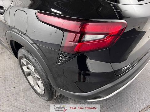 Used 2025 Chevrolet Trax LT image 13