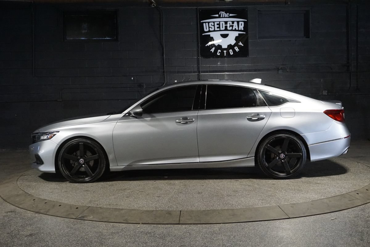 Used 2021 Honda Accord Touring image 3