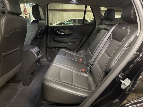 Used 2023 GMC Terrain SLT w/ Elevation Edition AWD/4WD image 23