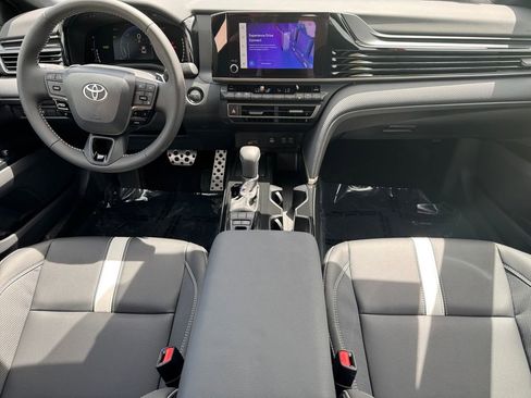 Used 2026 Toyota Camry XLE FWD image 12