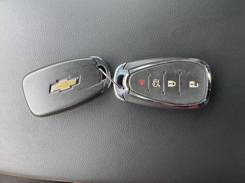 Used 2021 Chevrolet Malibu LS image 18