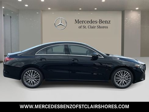 Used 2025 Mercedes-Benz CLA 250 4MATIC image 6