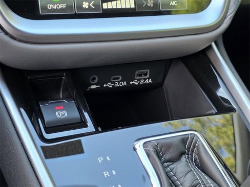New 2025 Subaru Outback Premium image 24