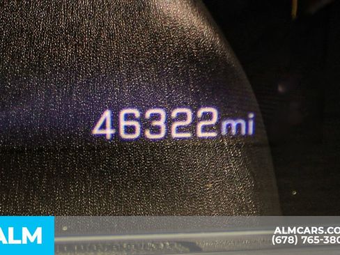 Used 2024 Chevrolet Trax LT image 39