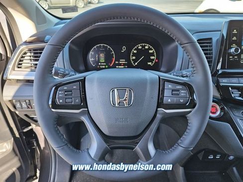 New 2026 Honda Odyssey Touring image 13