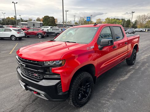 Used 2021 Chevrolet Silverado 1500 LT Trail Boss w/ Convenience Package II image 11