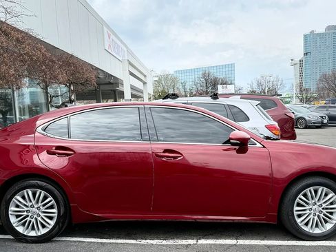 Used 2017 Lexus ES 350 w/ Navigation System Package FWD image 8