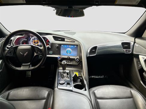 Used 2019 Chevrolet Corvette Stingray Coupe w/ 1LT image 23