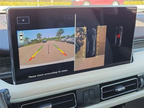 Certified 2023 Lincoln Nautilus Black Label w/ Class II Trailer Tow Package image 18