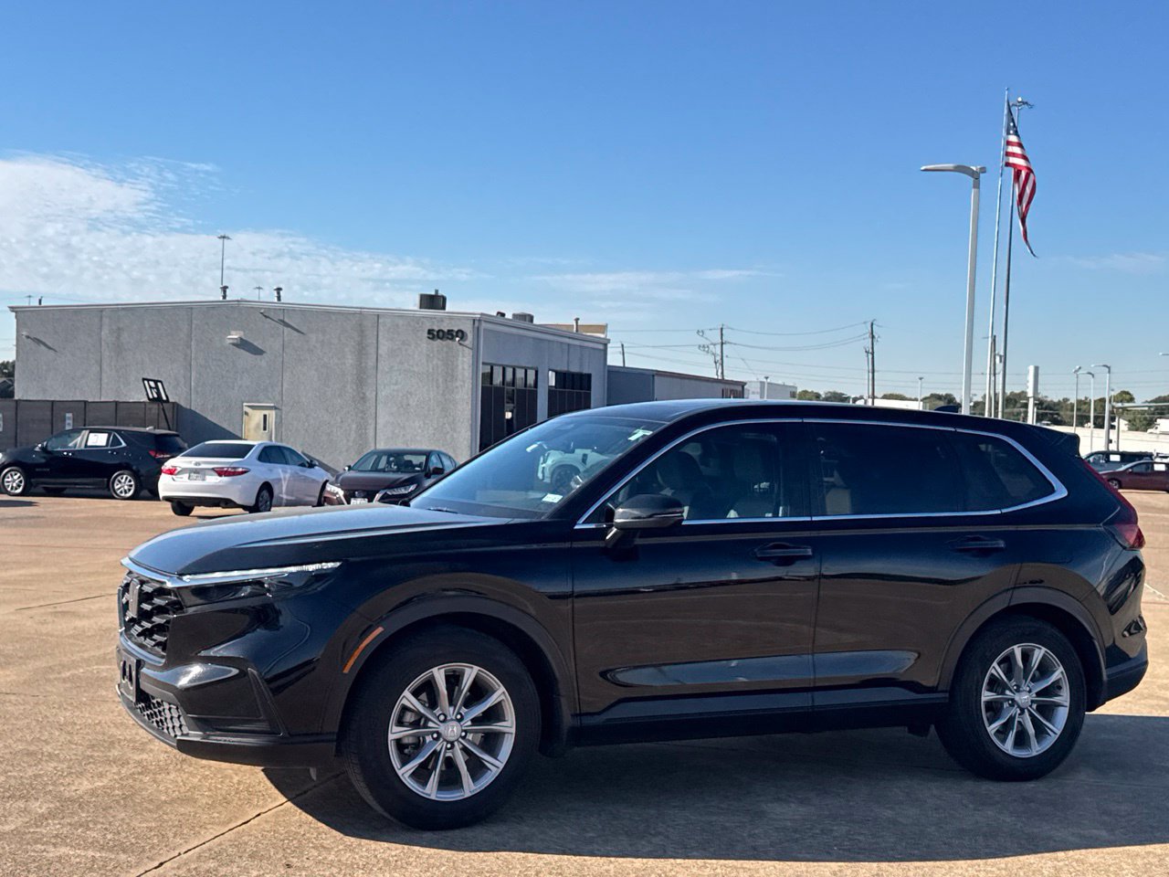 Used 2025 Honda CR-V EX image 14