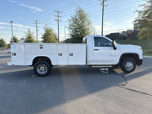Used 2020 Chevrolet Silverado 3500 W/T w/ WT Convenience Package AWD/4WD image 10