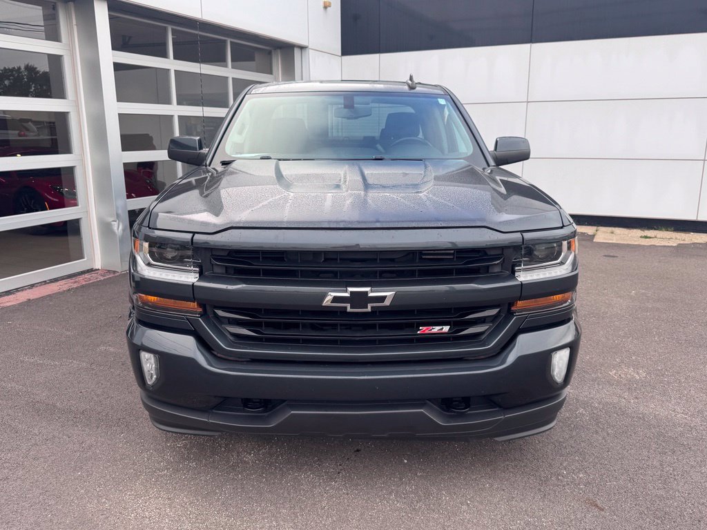 Used 2019 Chevrolet Silverado 1500 LT w/ All Star Edition AWD/4WD image 9