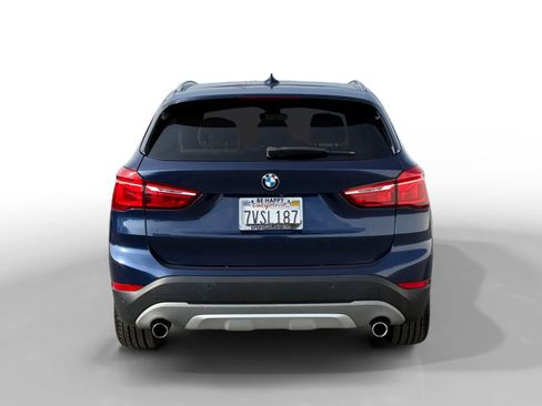 Used 2017 BMW X1 sDrive28i image 4