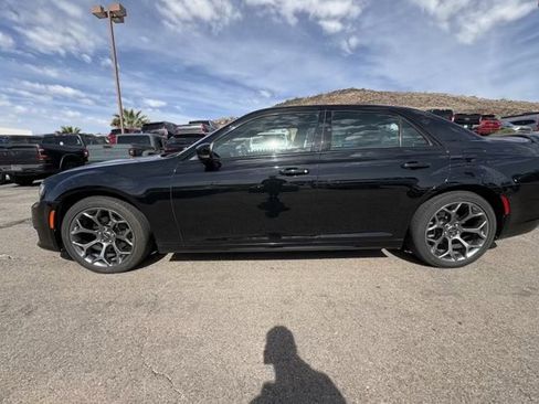 Used 2017 Chrysler 300 S w/ Safetytec Plus Group image 2