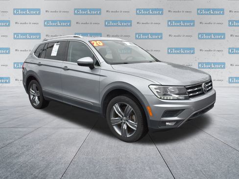 Used 2020 Volkswagen Tiguan SEL image 3