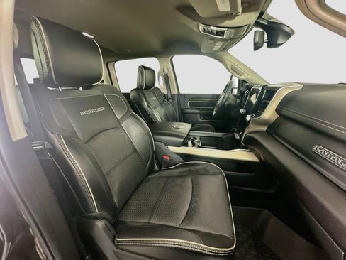Used 2024 RAM 2500 Laramie AWD/4WD image 29