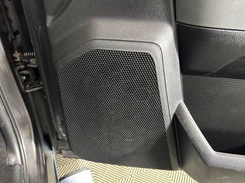 Used 2018 RAM 1500 Big Horn AWD/4WD image 30