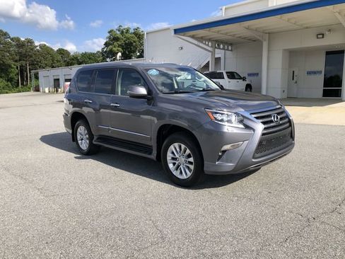 Used 2019 Lexus GX 460 Premium AWD/4WD image 2