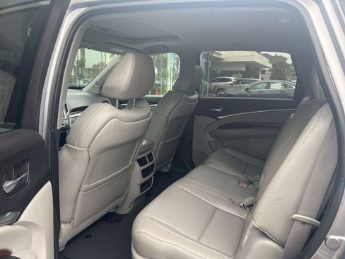 Used 2017 Acura MDX FWD w/ Technology Package image 11