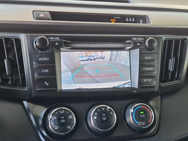 Used 2018 Toyota RAV4 LE w/ Carpet Mat Package FWD image 22