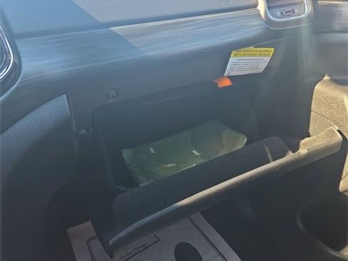 Used 2019 Jeep Grand Cherokee Altitude image 39