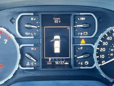 Used 2019 Toyota Tundra SR5 image 12