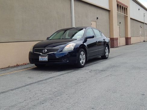 Used 2008 Nissan Altima 2.5 S w/ Emergency Aid Pkg image 7