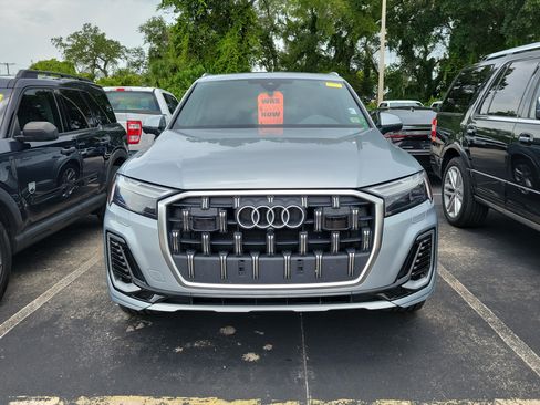 Used 2025 Audi Q7 2.0T Premium w/ Convenience Package AWD/4WD image 2