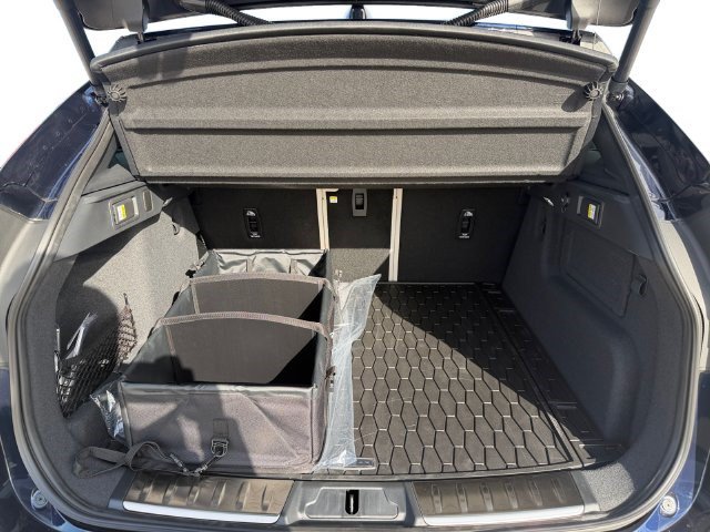 New 2026 Jaguar F-PACE R-Dynamic S AWD/4WD image 18