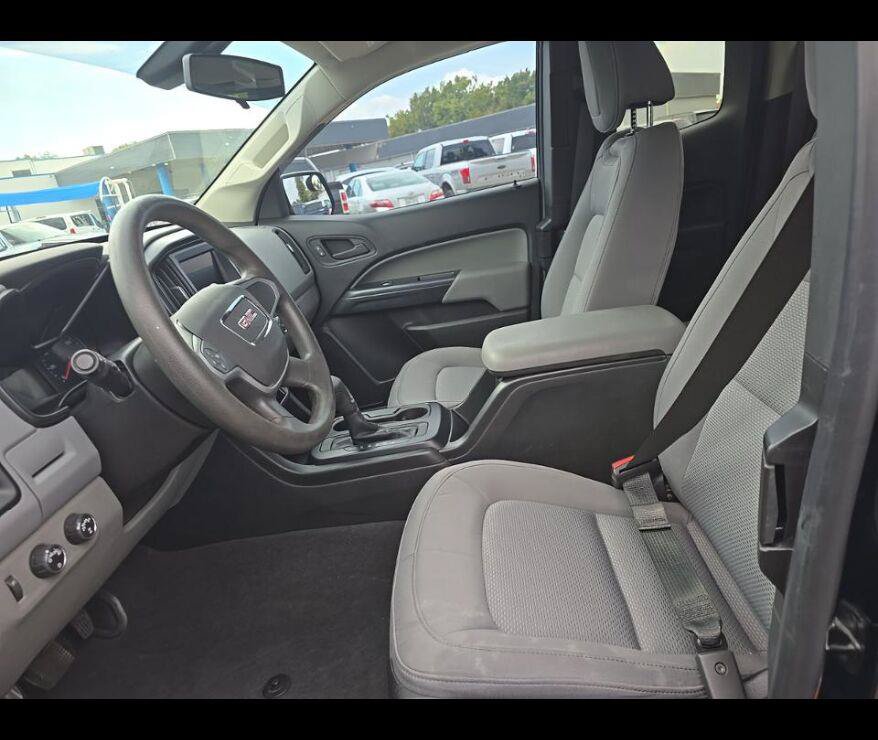 Used 2021 GMC Canyon Elevation Standard w/ Convenience Package AWD/4WD image 3
