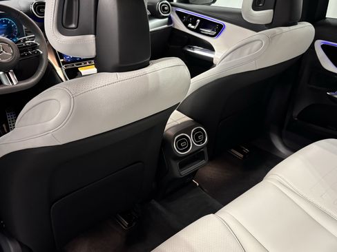 New 2026 Mercedes-Benz GLC 300 4MATIC image 26